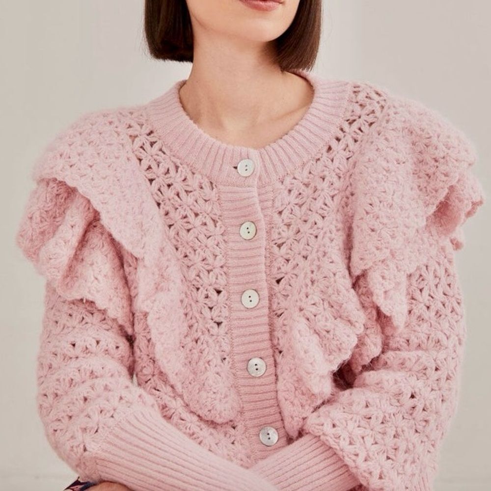 SOLD FARM Rio Pink Flower Texture Knit Cardigan Sweater Button Ruffle Size L - Picture 2 of 16